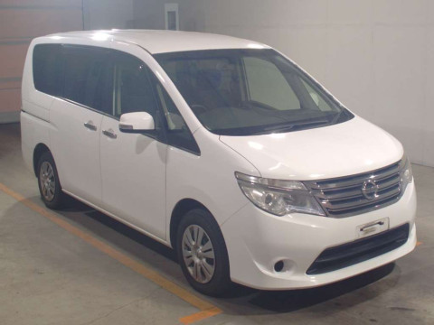 2016 Nissan Serena C26[2]