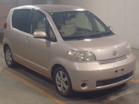 2009 Toyota Porte NNP10[2]