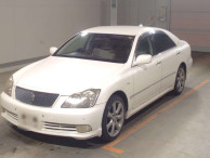 2004 Toyota Crown