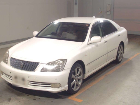 2004 Toyota Crown GRS180[0]