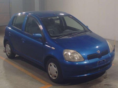 2001 Toyota Vitz SCP10[2]