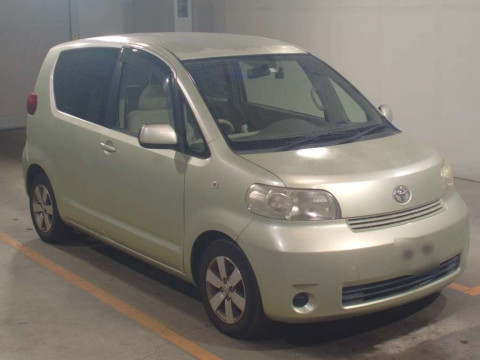 2008 Toyota Porte NNP10[2]