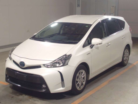 2018 Toyota Prius alpha ZVW41W[0]