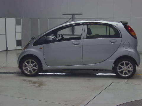 2013 Mitsubishi I-Miev HA3W[1]