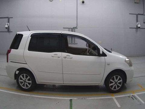 2008 Toyota Raum NCZ25[0]