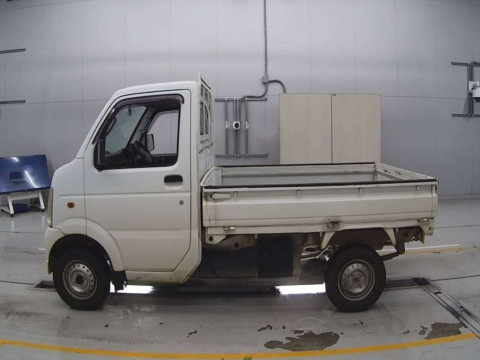 2011 Suzuki Carry Truck DA63T[2]