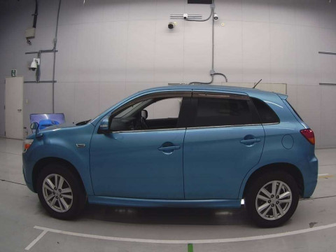 2010 Mitsubishi RVR GA3W[1]