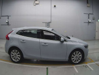 2014 Volvo V40