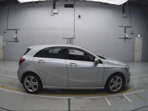 2013 Mercedes Benz A-Class 176042[0]