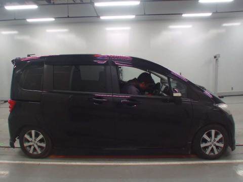 2011 Honda Freed GB3[0]