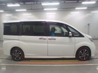 2016 Honda Step WGN Spada