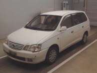 2000 Toyota Gaia