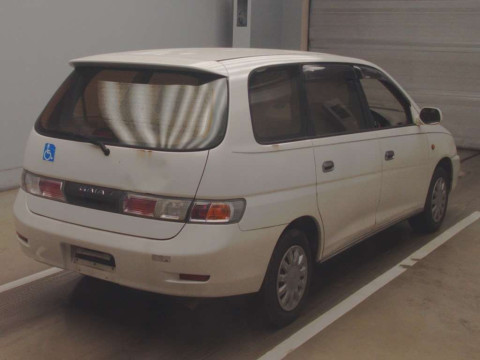 2000 Toyota Gaia SXM10G[1]