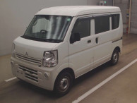 2020 Mitsubishi Minicab Van