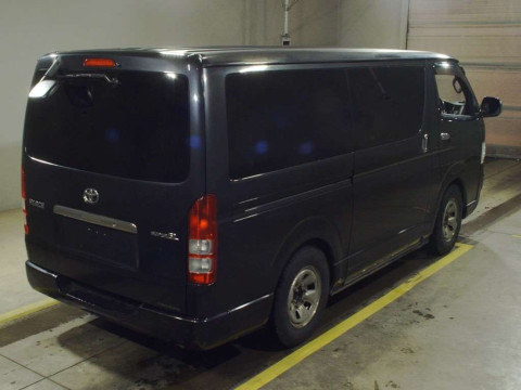 2004 Toyota Hiace Van KDH205V[1]