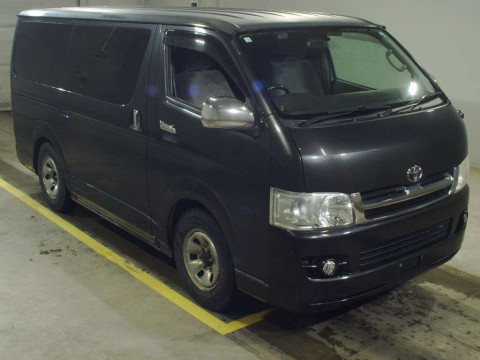 2004 Toyota Hiace Van KDH205V[2]