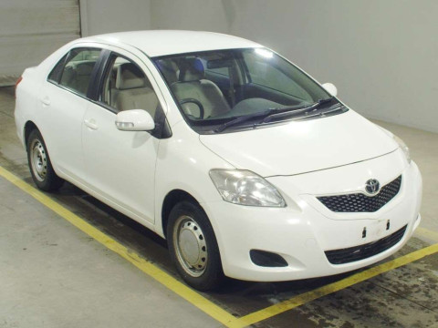 2010 Toyota Belta SCP92[2]