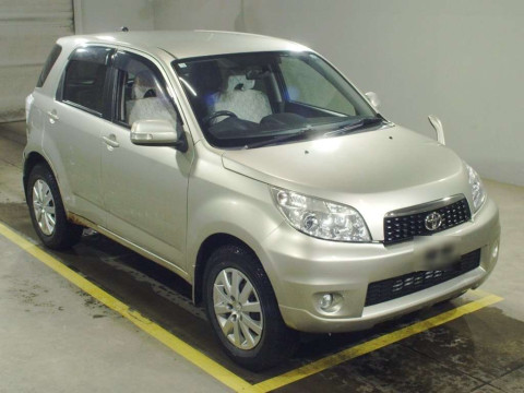 2012 Toyota Rush J210E[2]