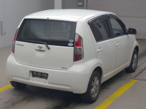 2006 Toyota Passo QNC10[1]