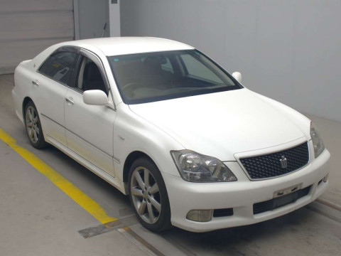 2006 Toyota Crown GRS184[2]