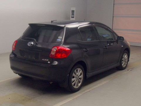 2007 Toyota Auris NZE151H[1]