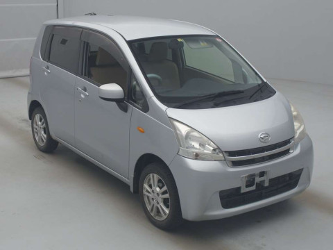 2012 Daihatsu Move LA110S[2]