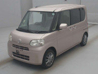 2012 Daihatsu Tanto