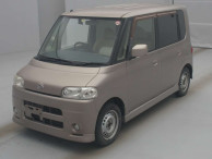 2004 Daihatsu Tanto