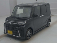 2023 Daihatsu Tanto Custom