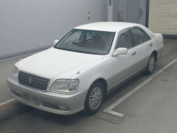 2000 Toyota Crown