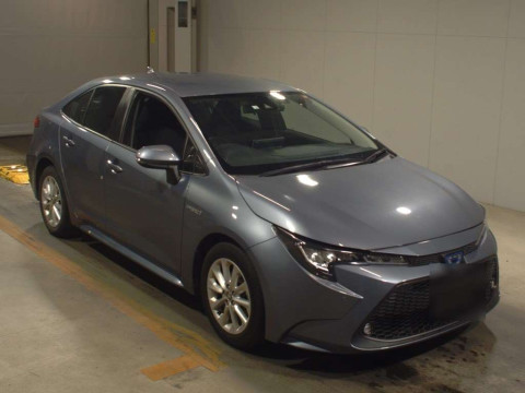 2020 Toyota Corolla Sedan ZWE211[2]