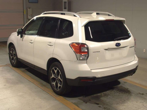 2016 Subaru Forester SJ5[2]