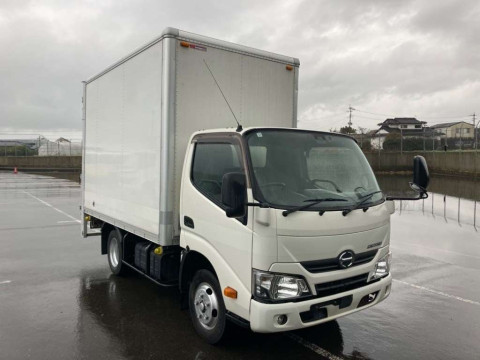 2017 Hino DUTRO XZU605M[1]