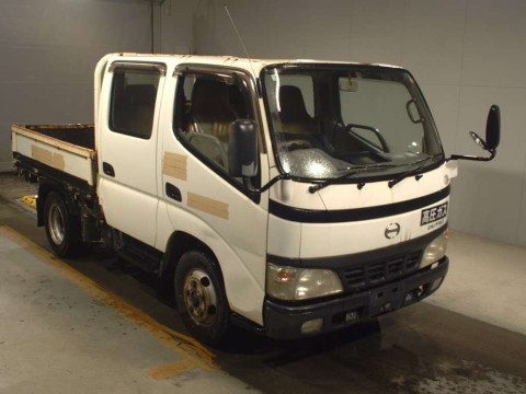 2004 Hino DUTRO XZU307M[2]