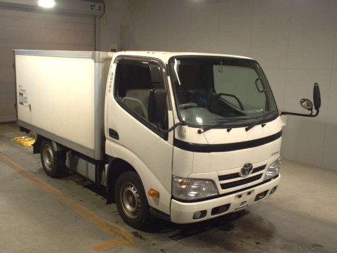 2014 Toyota Dyna Truck KDY221[1]