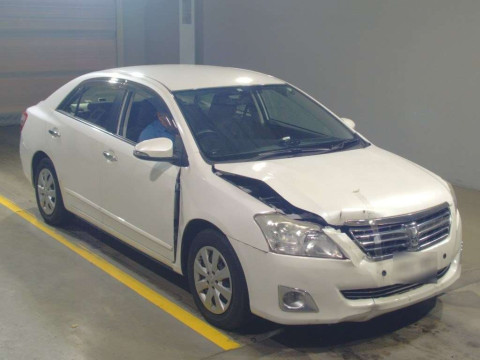 2013 Toyota Premio ZRT261[2]