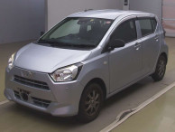 2018 Daihatsu Mira es