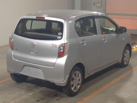 2012 Daihatsu Mira es LA300S[1]