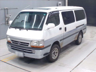 2001 Toyota Regiusace Van