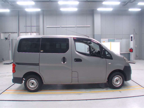 2018 Nissan NV200 Vanette VM20[2]