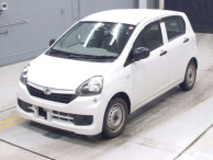 2014 Daihatsu Mira es