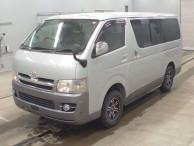 2005 Toyota Hiace Van