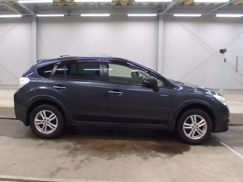 2013 Subaru XV HYBRID GPE[2]