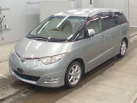 2007 Toyota Estima