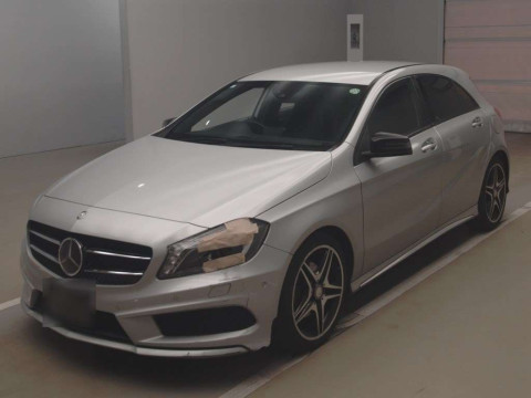 2015 Mercedes Benz A-Class 176042[0]