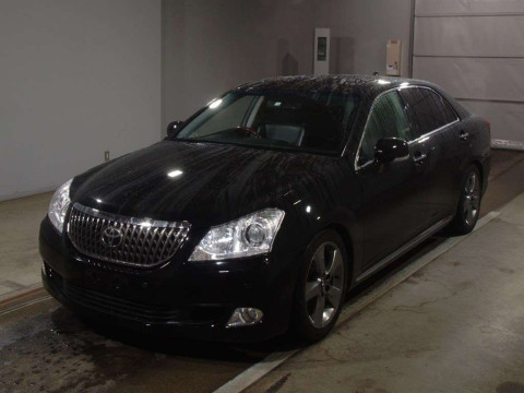 2009 Toyota Crown Majesta URS206[0]