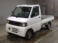 2004 Mitsubishi Minicab Truck