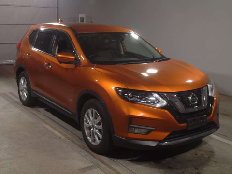 2017 Nissan X-Trail HNT32[2]