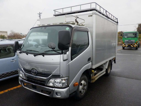 2017 Toyota Toyoace Truck XZU605[0]