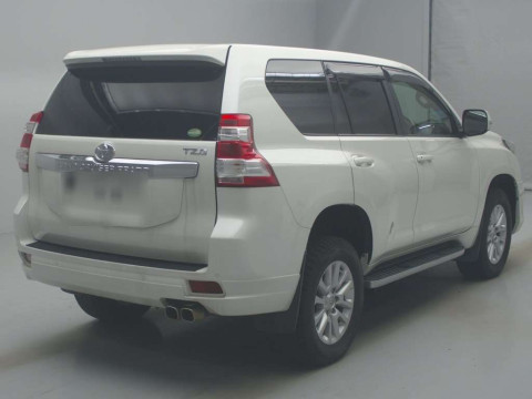 2015 Toyota Land Cruiser Prado GDJ151W[1]